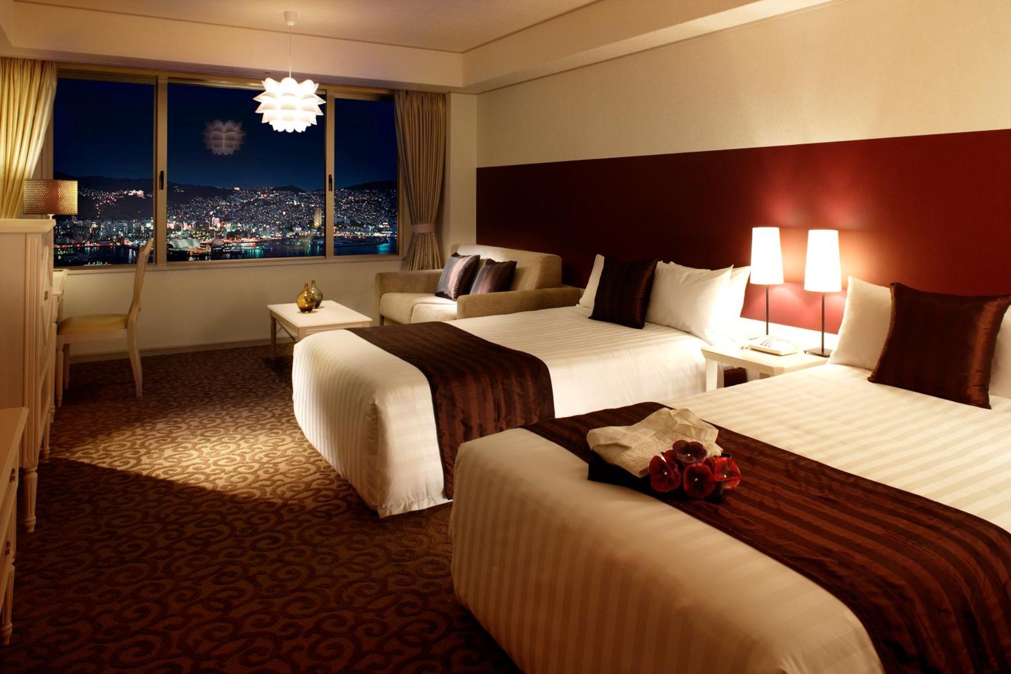 Luke Plaza Hotel Нагасакі Екстер'єр фото